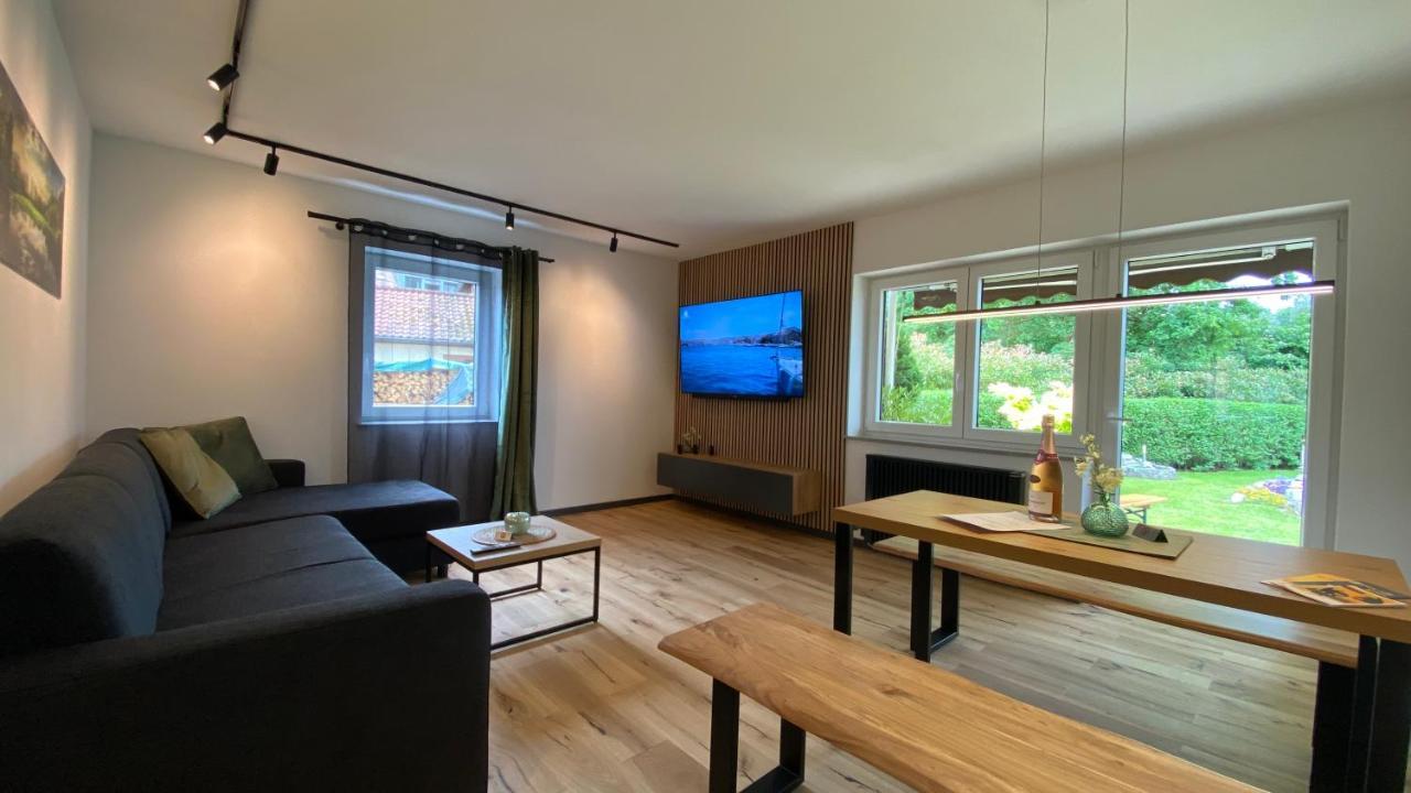 הרצוגנאוראך Uraha Apartments מראה חיצוני תמונה